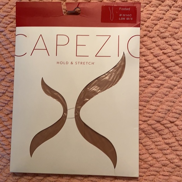 NIB Capezio Footed Tights - Picture 9 of 10